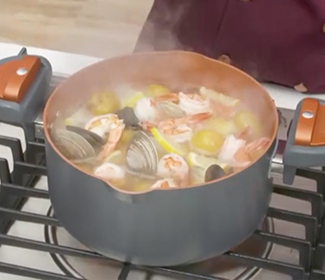 Making Seafood Boil